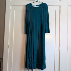 Sarah Elizabeth Dress, 6, Green, Pleated, 100% Rayon, Guipure Lace